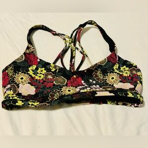 Lululemon Sports Bra - Size 6
